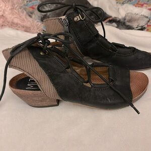 Mix Mooz black sandles. Lace up. NWOT. Reposhed from cavone08.